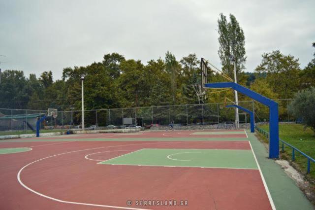 Villa Acropolis Serres Next To Center ภายนอก รูปภาพ