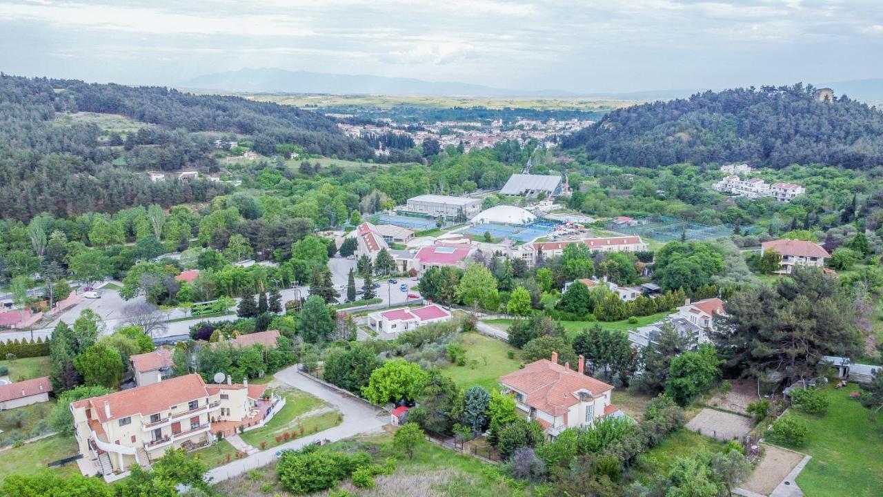 Villa Acropolis Serres Next To Center ภายนอก รูปภาพ