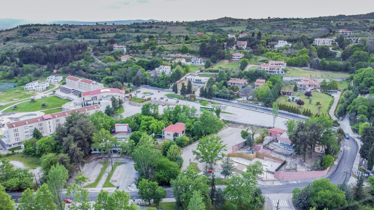 Villa Acropolis Serres Next To Center ภายนอก รูปภาพ