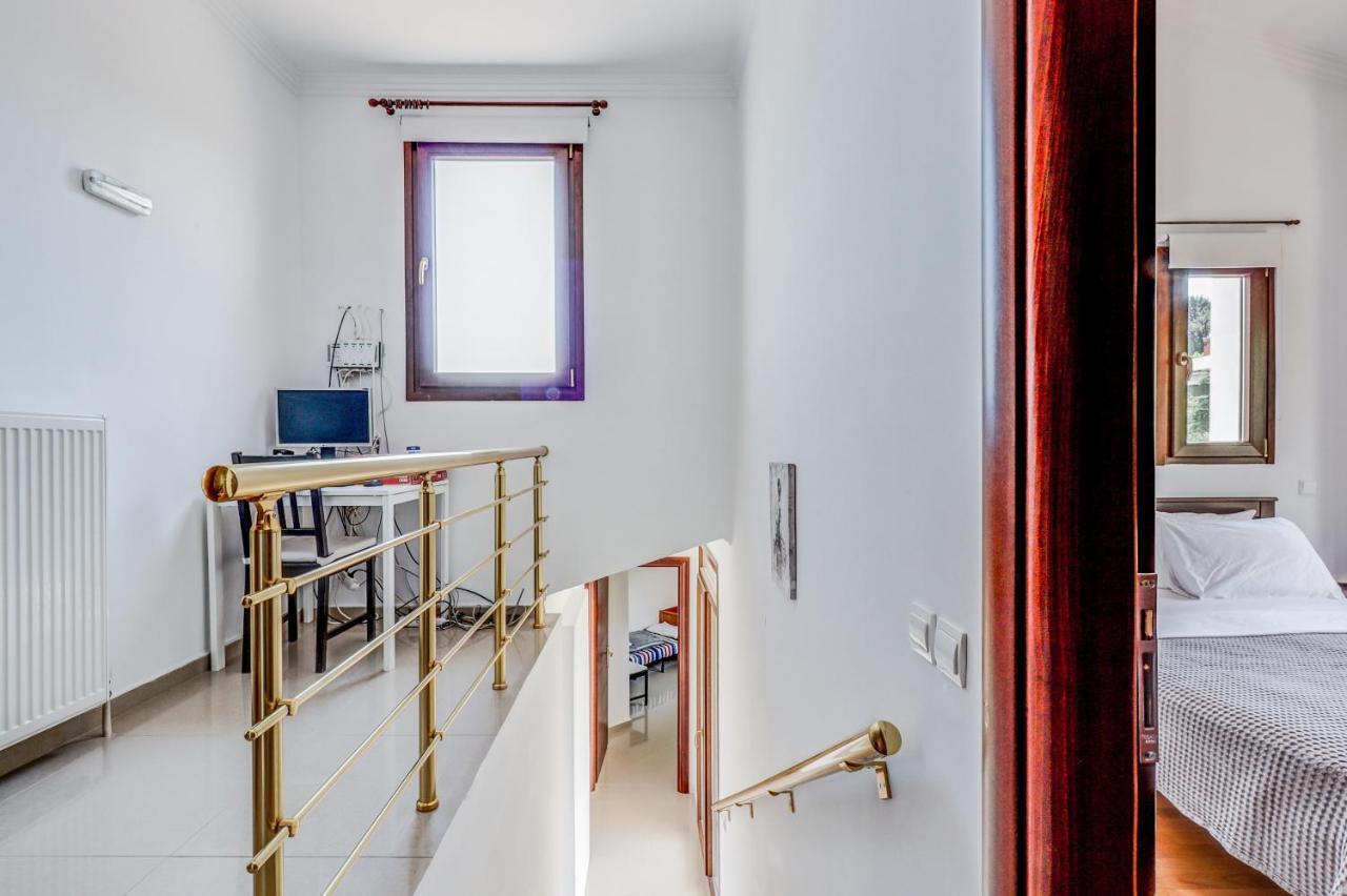 Villa Acropolis Serres Next To Center ภายนอก รูปภาพ